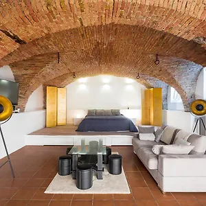  Apartment Dungeon