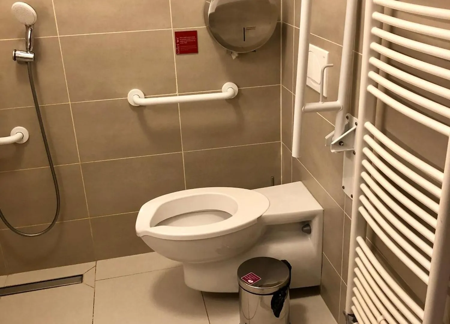 Hostel Celica Λιουμπλιάνα